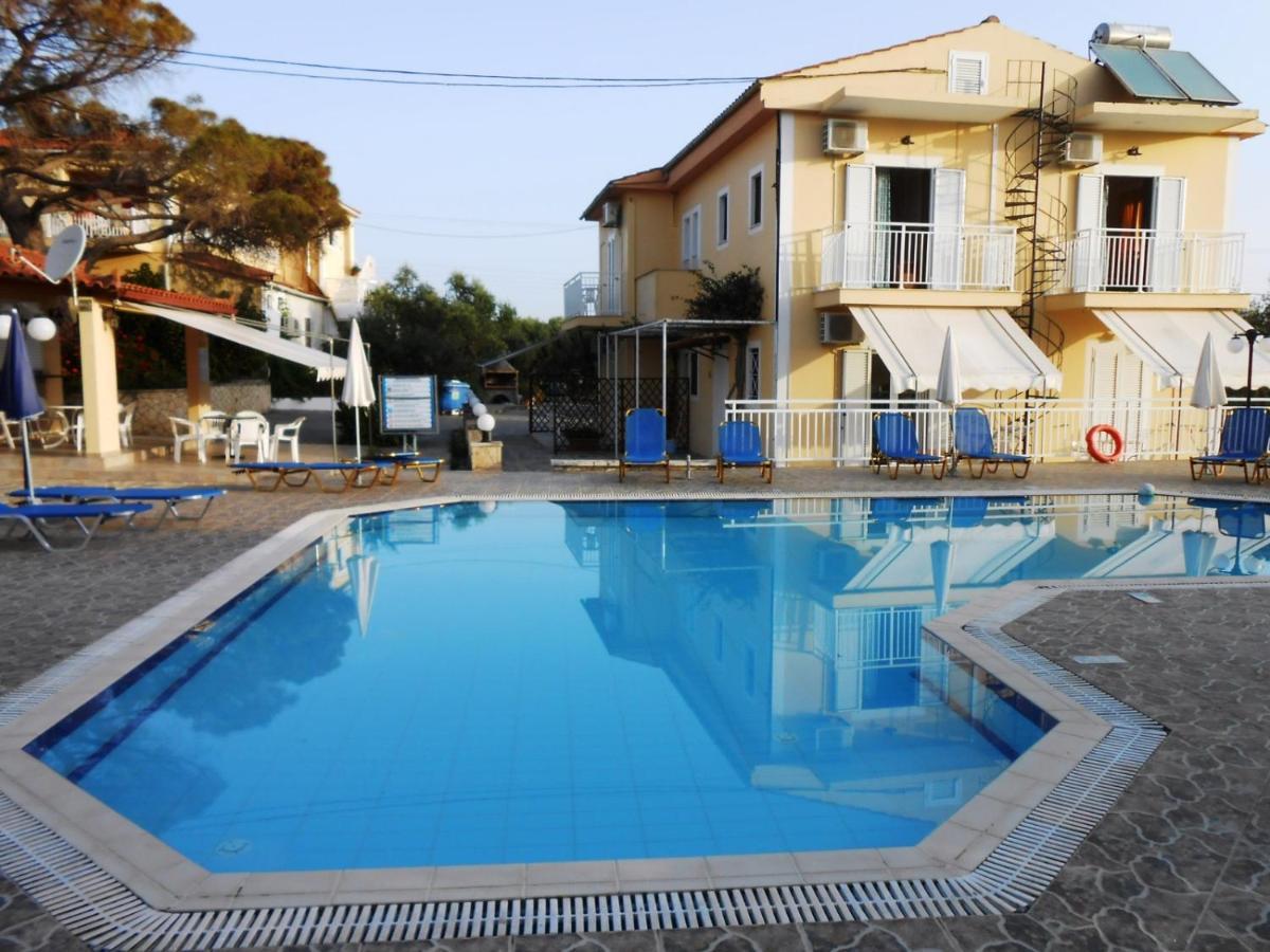 Panagiotis I & II Stds And Apts チィリヴィ エクステリア 写真